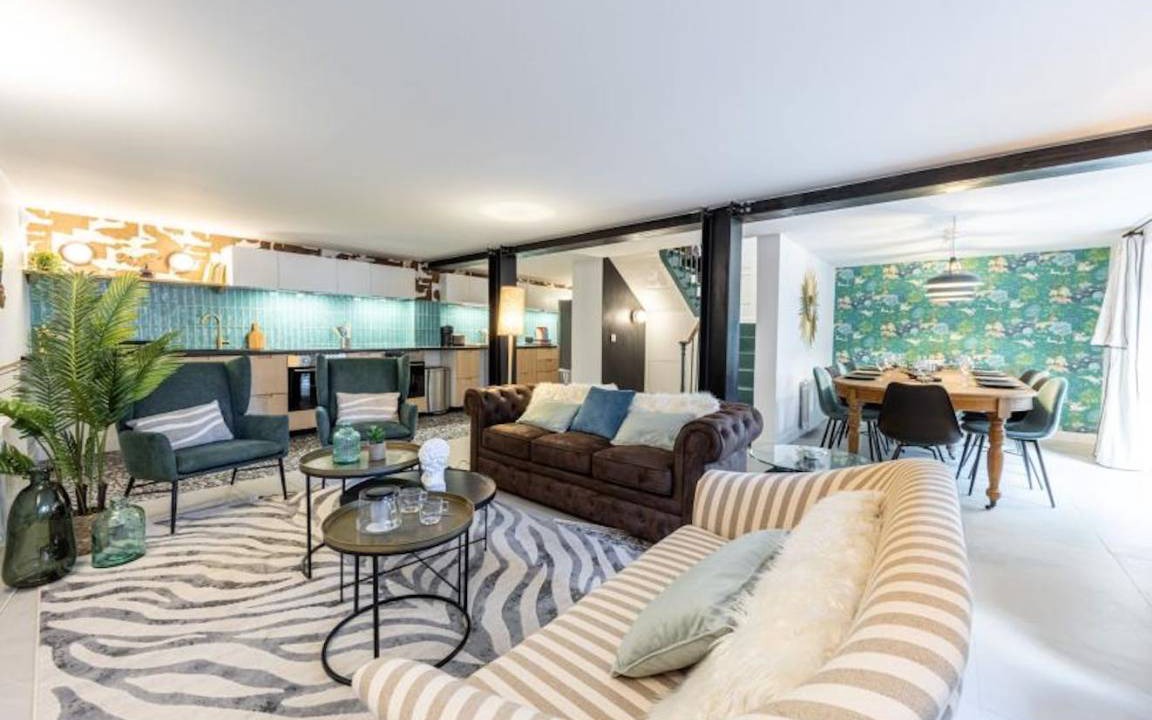 Faubourg de l'Arche Resort | 270 m² Private room ∙ 1 bedroom ∙ 1 guest