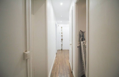 Quartier de la Goutte-d'Or Resort | 68 m² Private room ∙ 1 bedroom ∙ 3 guests