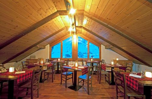 Riale Hotel | Aalts Dorf