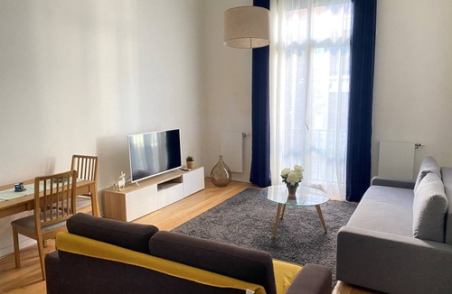 Puteaux Apartment | Appartement Chic area in Puteaux [8min Champs Elysées/5min La Defense]