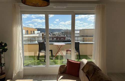 Centre Ville Rive Gauche Apartment | Apt Neuf Centre Saint-sever