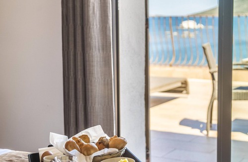 Porto-Vecchio Hotel | Hôtel Shegara