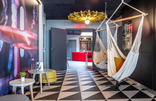 Royallieu Pompidou Hotel | ibis Compiegne