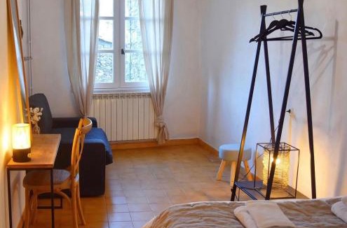 Oppedette Apartment | La Source