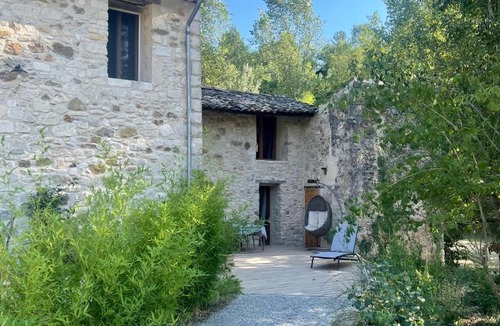 Rustrel House | La Source