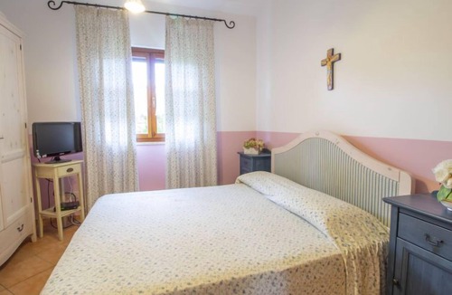 Fondi House | Lena by Interhome
