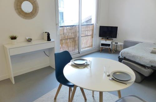 Madeleine-Champ de Mars Apartment | Petit Mayence - Studio hyper-centre au calme