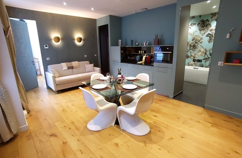 Saint-Merri Apartment | Prestigious apartment near the Pompidou center A/C and Parking