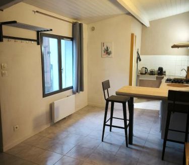 Chateauneuf-sur-Charente House | studio du centre