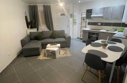 Bourges House | To complete