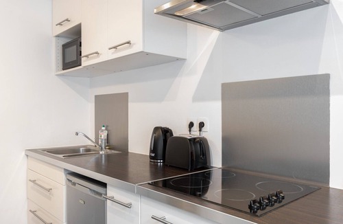 Vauban - Wazemmes Apartment | Wazemmes - Functional studio with parking
