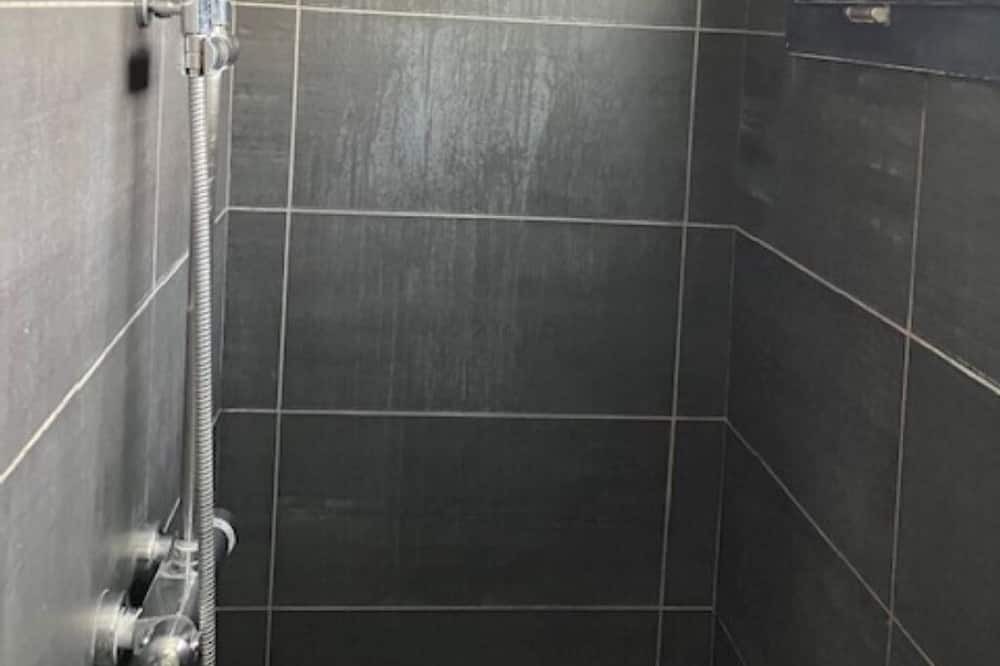 Photo of Bathroom in Sevres