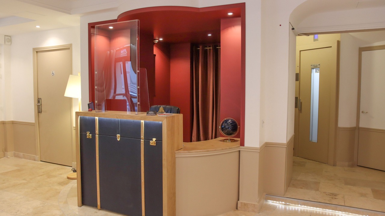 Photo of Others in Porte-Saint-Martin