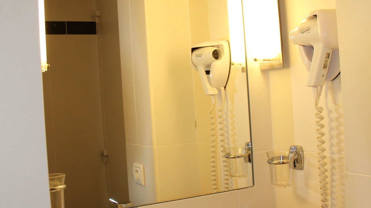 Photo of Bathroom in Porte-Saint-Martin