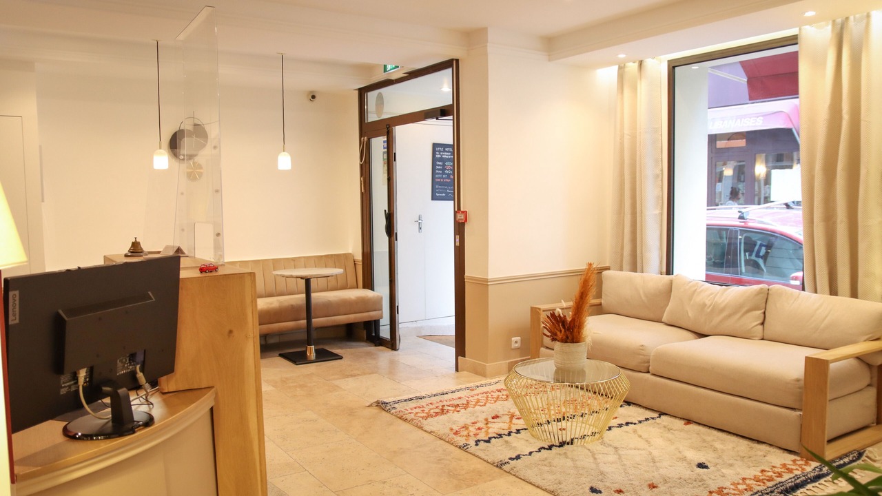 Photo of Others in Porte-Saint-Martin