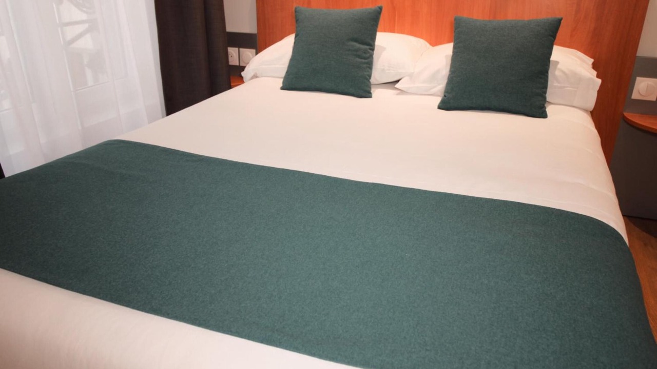 Photo of Bedroom in Porte-Saint-Martin