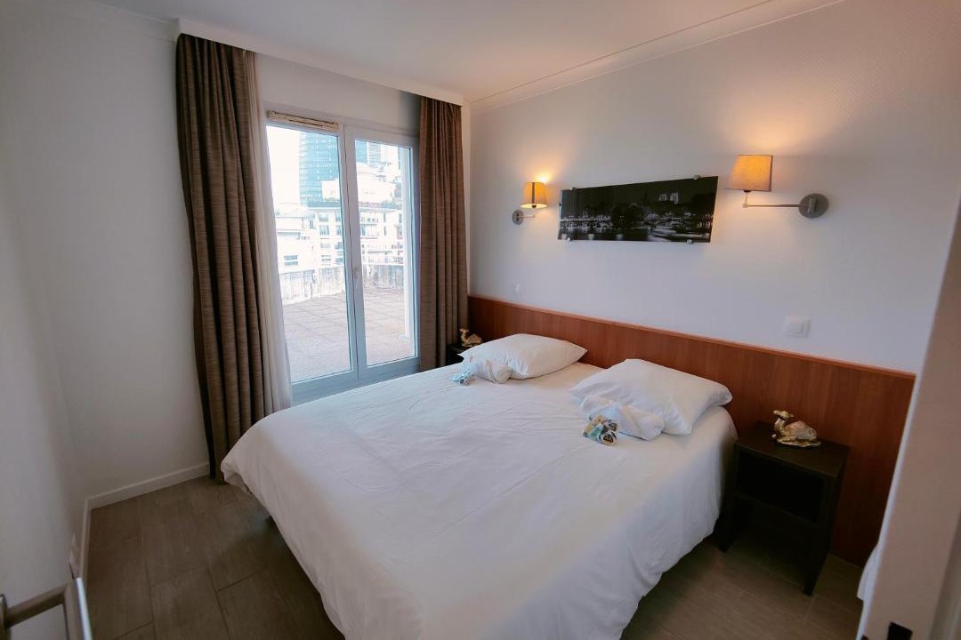 Photo of Bedroom in Faubourg de l'Arche