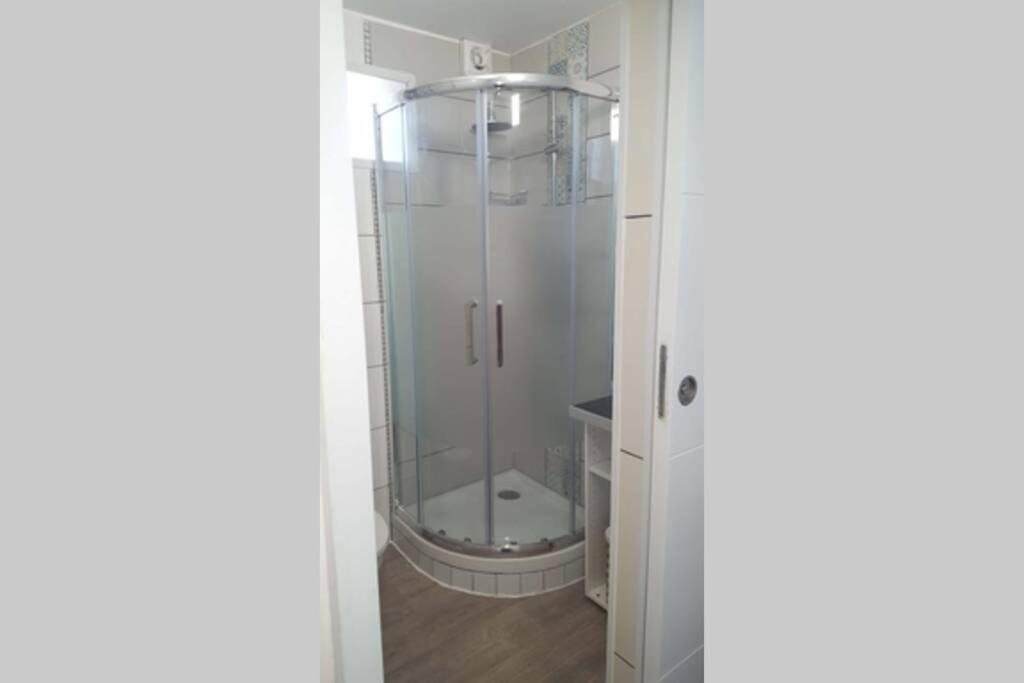 Photo of Bathroom in Athis-Mons